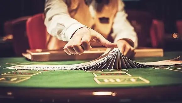 Bangladesh player viewing Dragon Tiger Luck on 786bet with mobile focus
