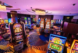 Mobile poker table layout showing 786bet Texas Holdem reading experience